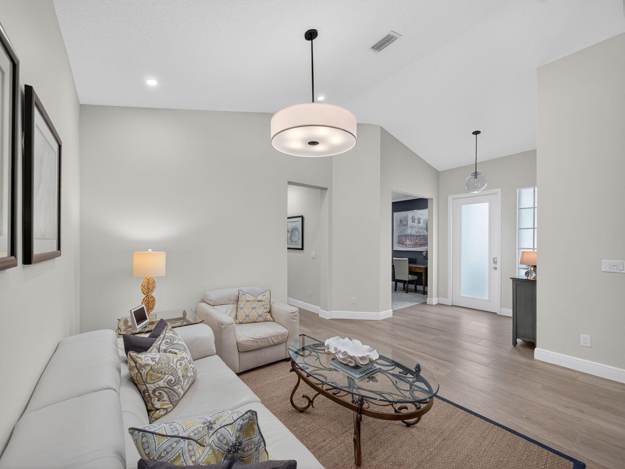 WILLOUGHBY (AKA WILLOUGHB - Residential