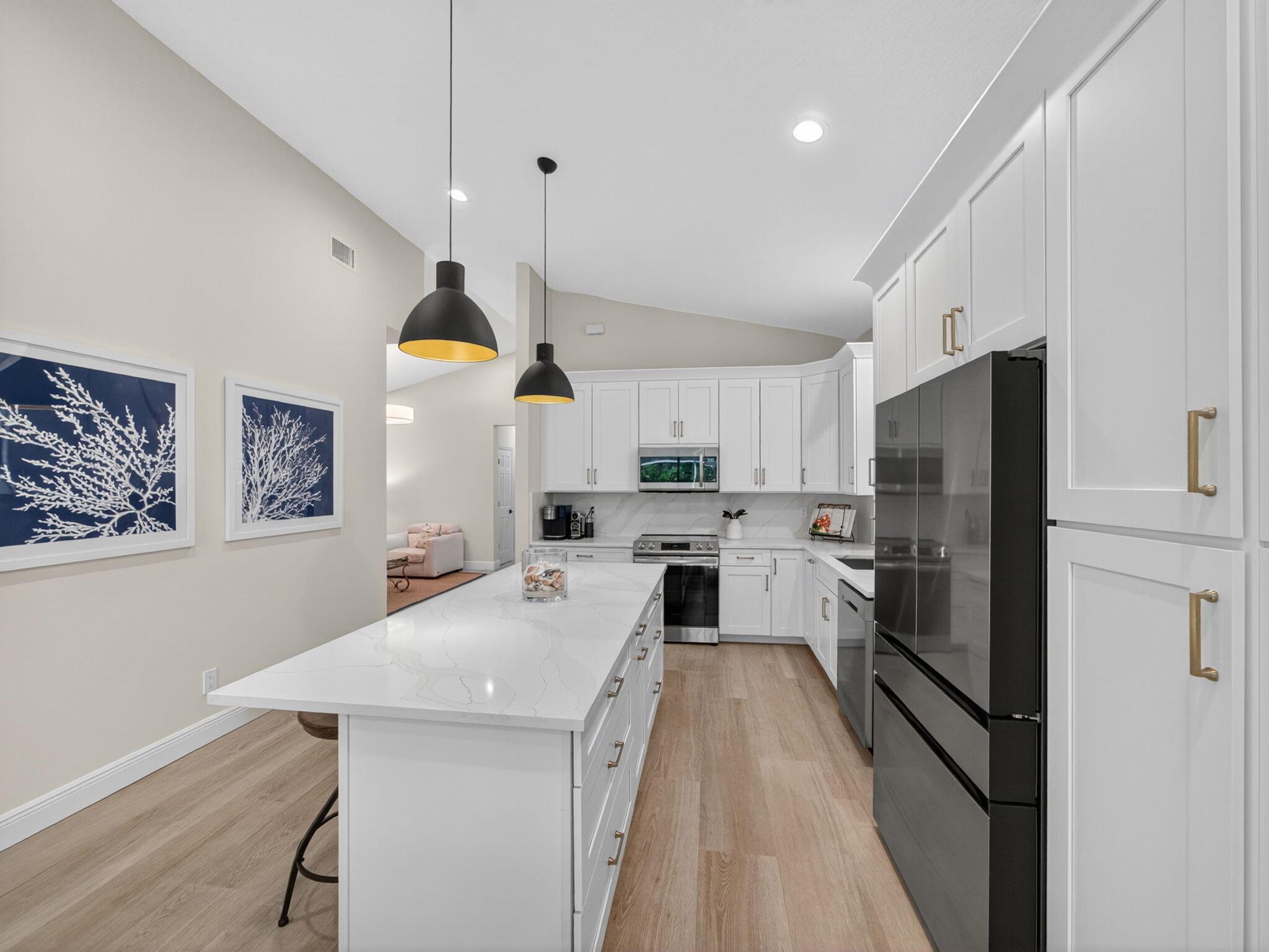 WILLOUGHBY (AKA WILLOUGHB - Residential