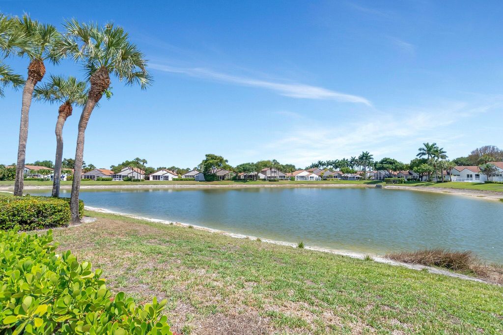 Photo of 7287 Via Palomar, Boca Raton, FL 33433 (MLS # R11089231)