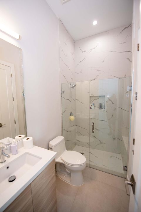 Tiny photo for 5746 Ashwood Circle W, Hollywood, FL 33312 (MLS # B26044869)