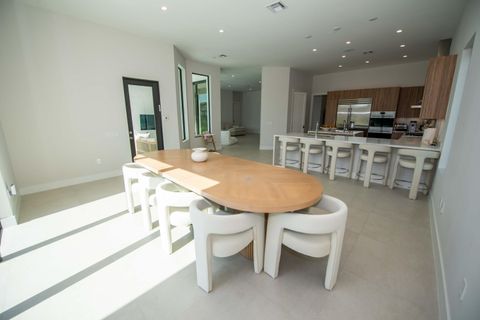Tiny photo for 5746 Ashwood Circle W, Hollywood, FL 33312 (MLS # B26044869)