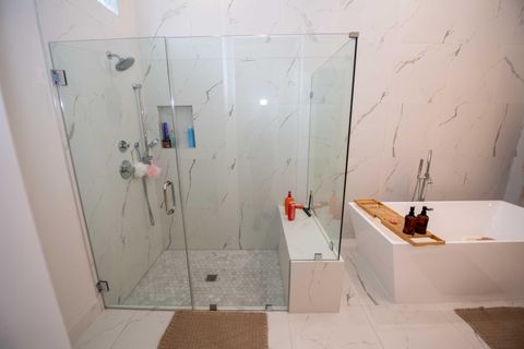 Tiny photo for 5746 Ashwood Circle W, Hollywood, FL 33312 (MLS # B26044869)