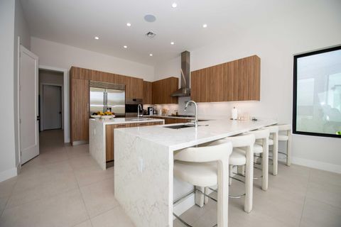 Tiny photo for 5746 Ashwood Circle W, Hollywood, FL 33312 (MLS # B26044869)