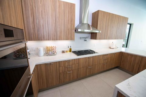 Tiny photo for 5746 Ashwood Circle W, Hollywood, FL 33312 (MLS # B26044869)