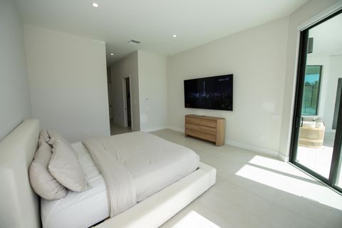 Tiny photo for 5746 Ashwood Circle W, Hollywood, FL 33312 (MLS # B26044869)