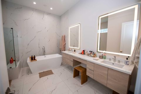 Tiny photo for 5746 Ashwood Circle W, Hollywood, FL 33312 (MLS # B26044869)