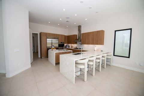 Tiny photo for 5746 Ashwood Circle W, Hollywood, FL 33312 (MLS # B26044869)