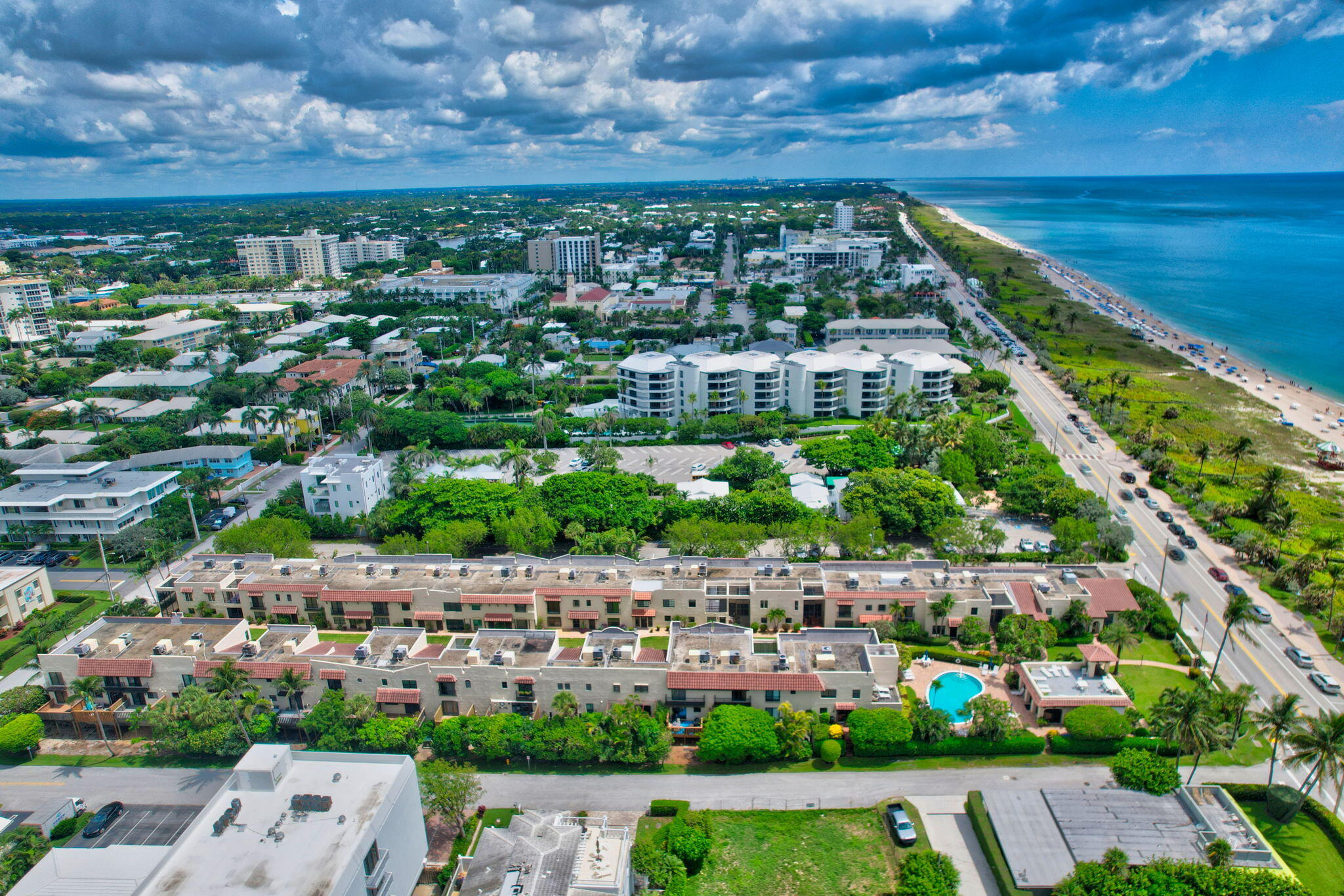 JARDIN DEL MAR CONDO - Residential