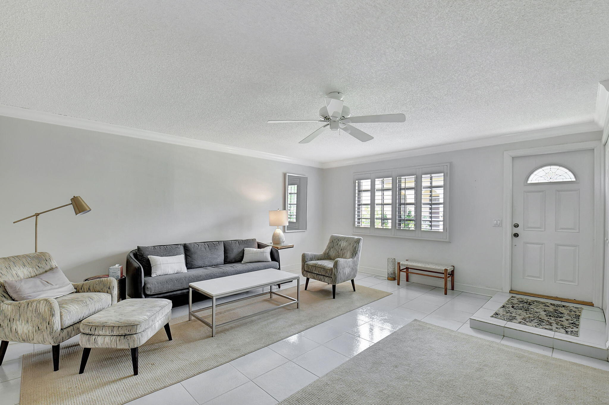 JARDIN DEL MAR CONDO - Residential