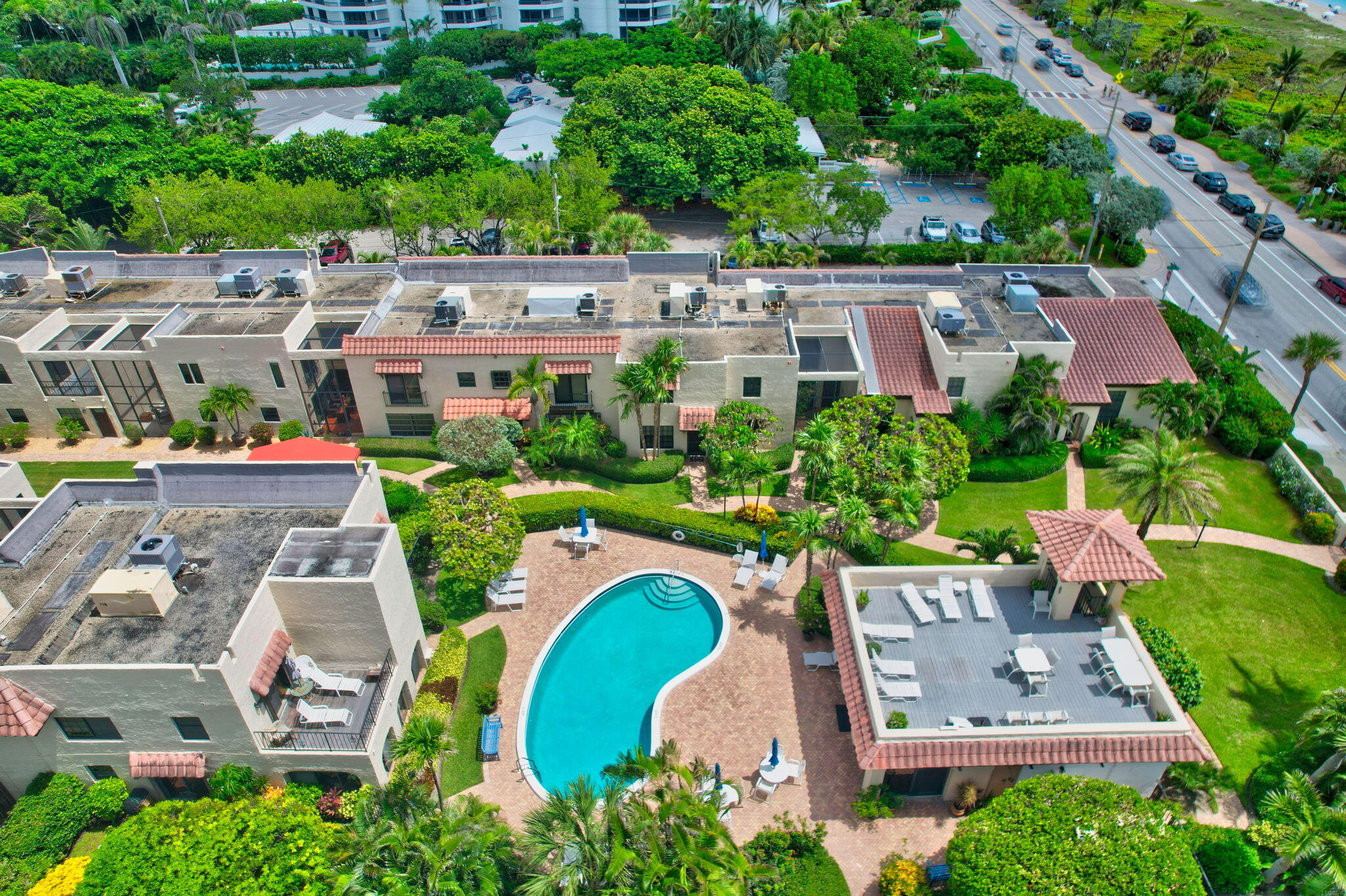 JARDIN DEL MAR CONDO - Residential