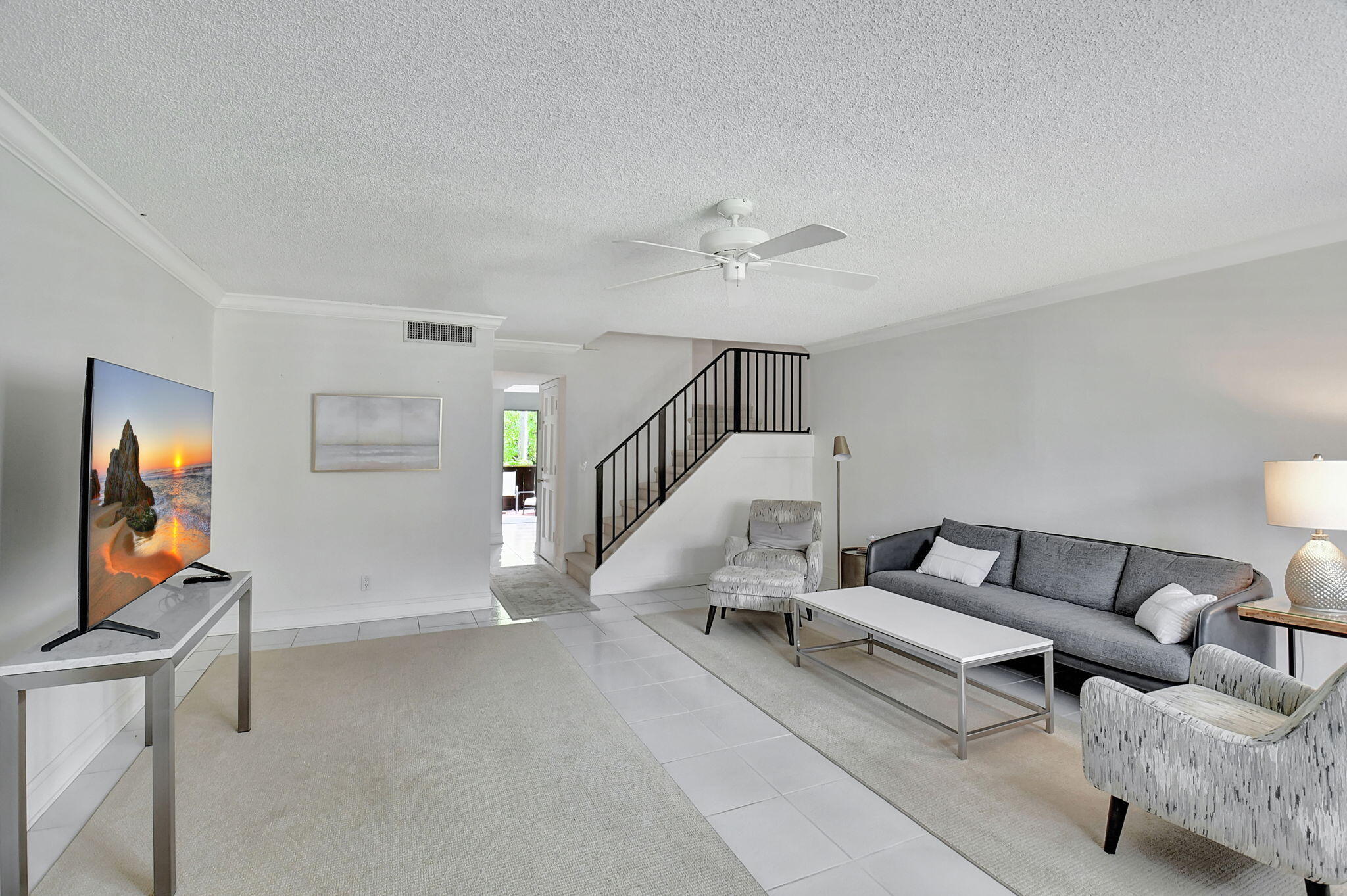 JARDIN DEL MAR CONDO - Residential