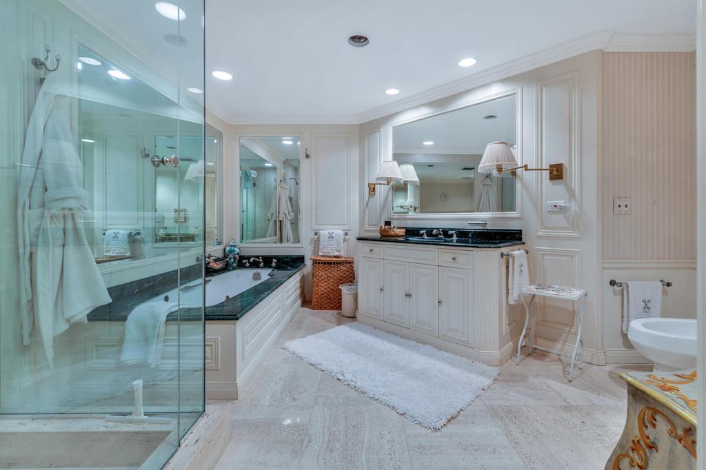 L'ERMITAGE PALM BEACH CON - Residential