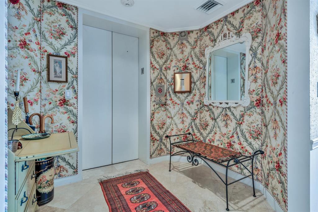 L'ERMITAGE PALM BEACH CON - Residential