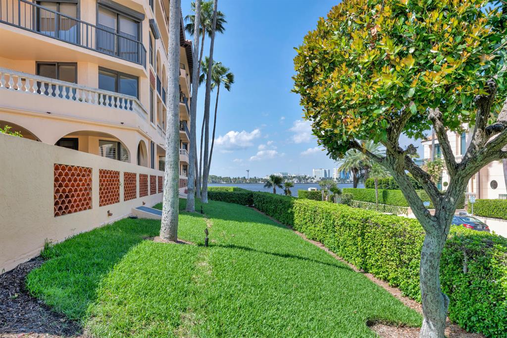 L'ERMITAGE PALM BEACH CON - Residential