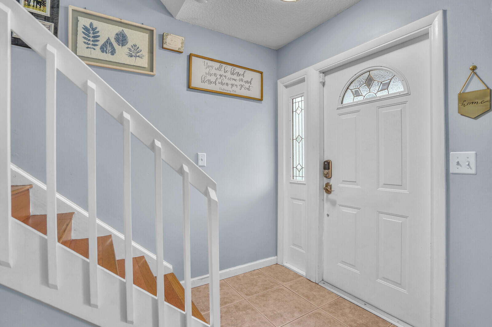 VICTORIA WOODS - Residential