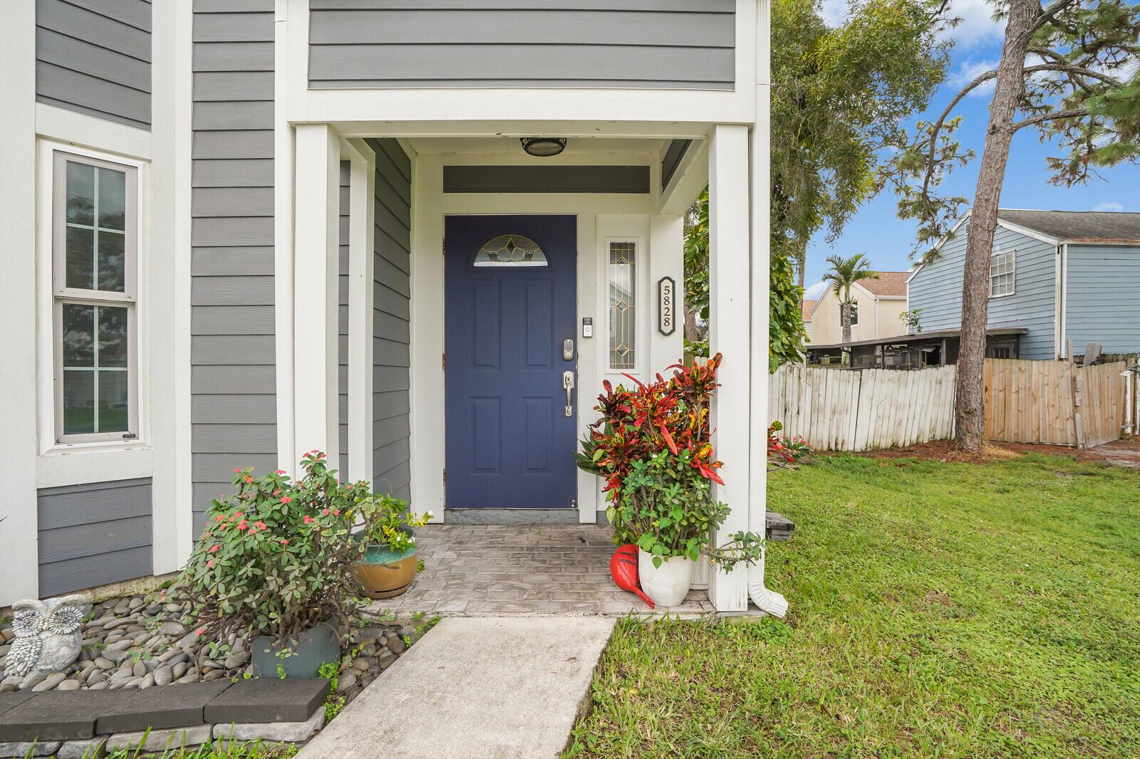 5828 Cassandra Court