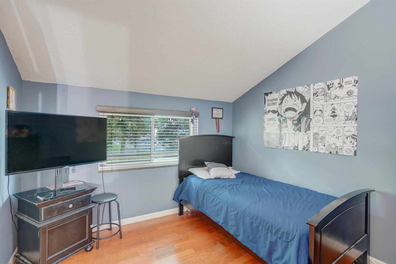 VICTORIA WOODS - Residential