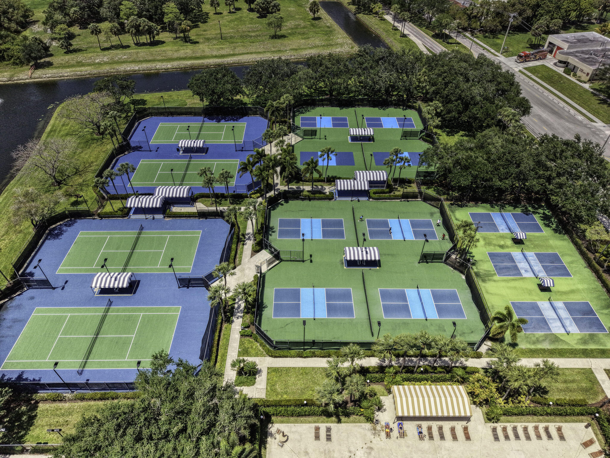 Village Of Sandalwood Lakes So - Residential