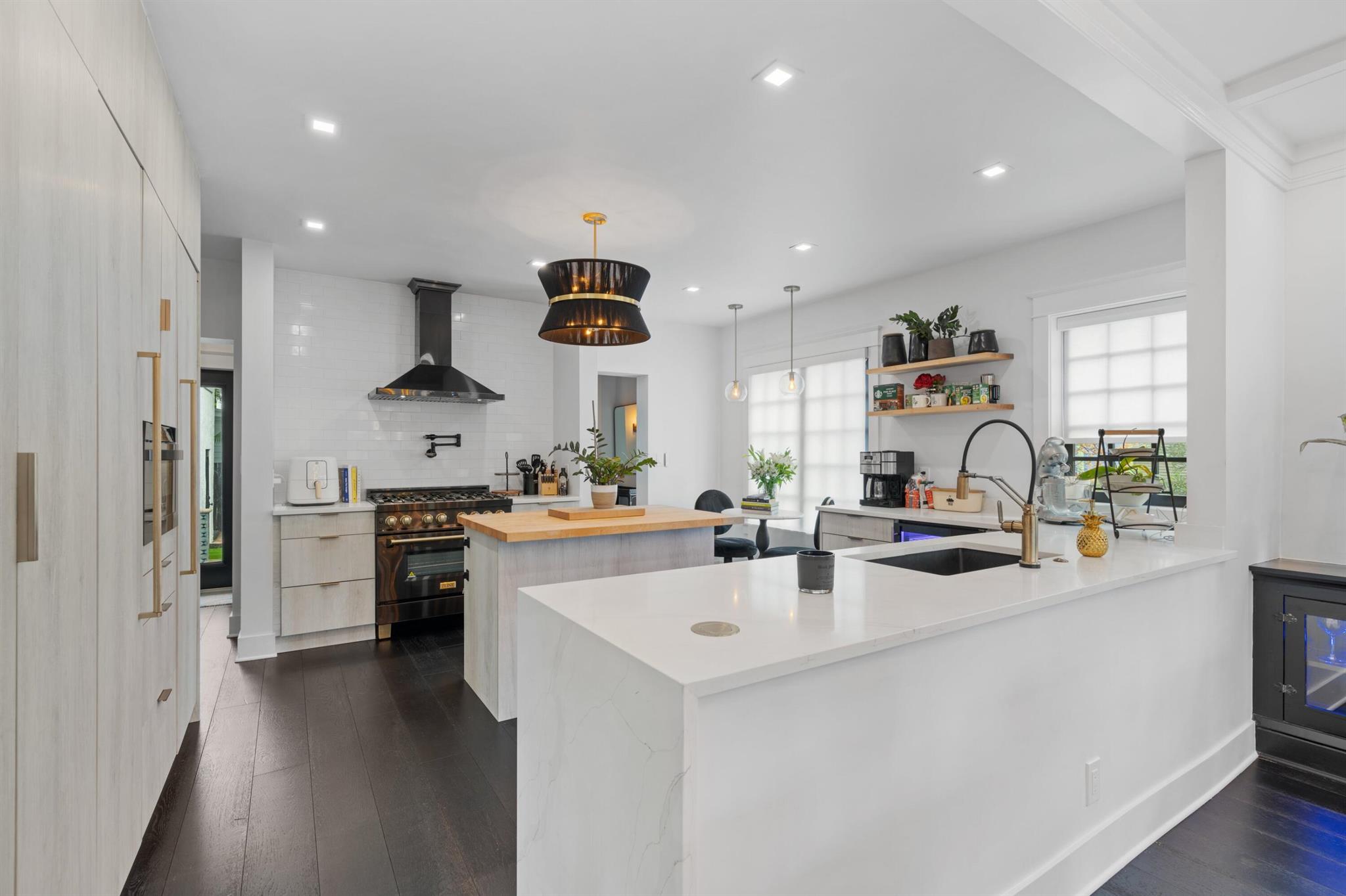 CARLBERG COURT - Residential