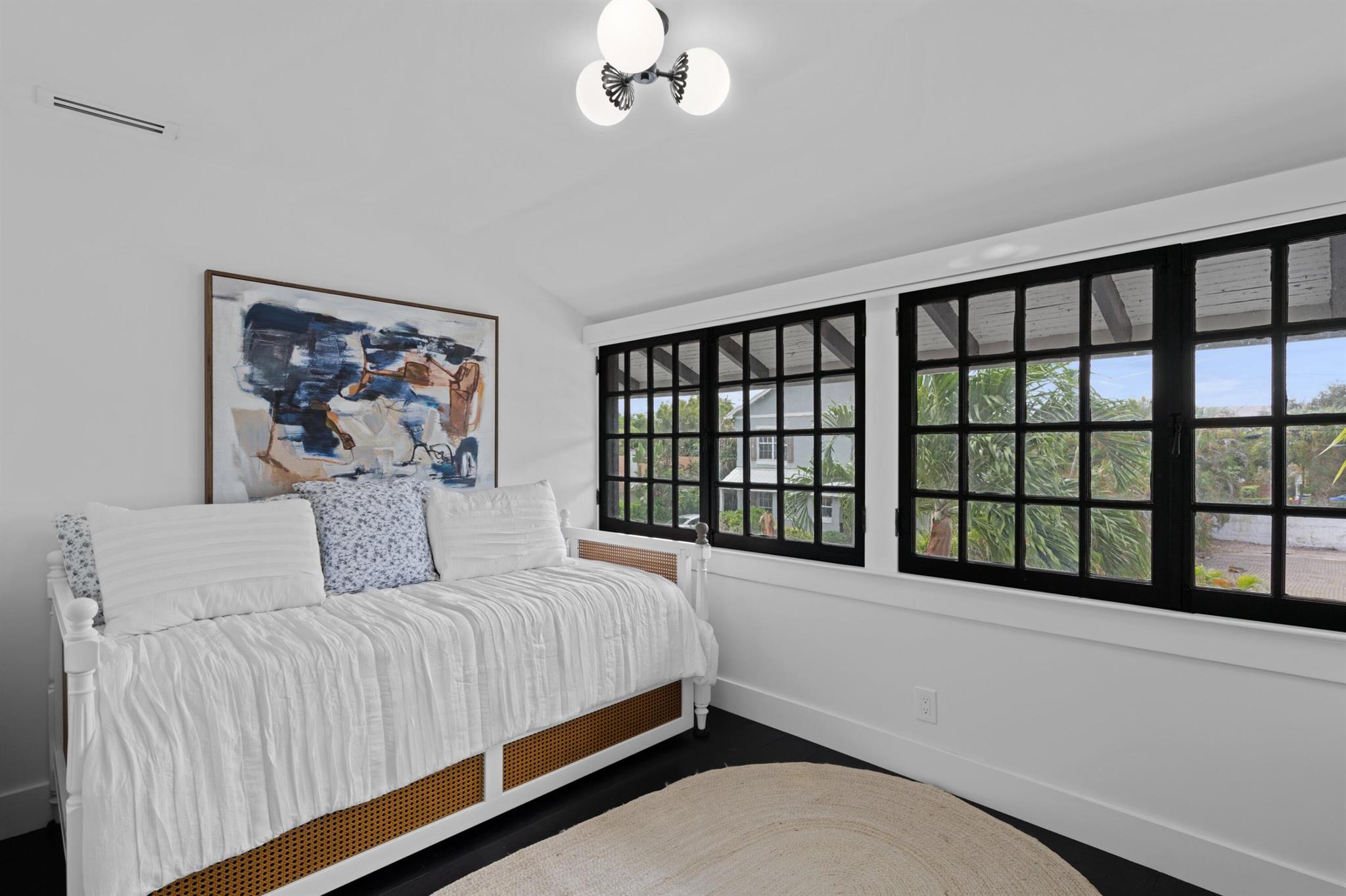 CARLBERG COURT - Residential