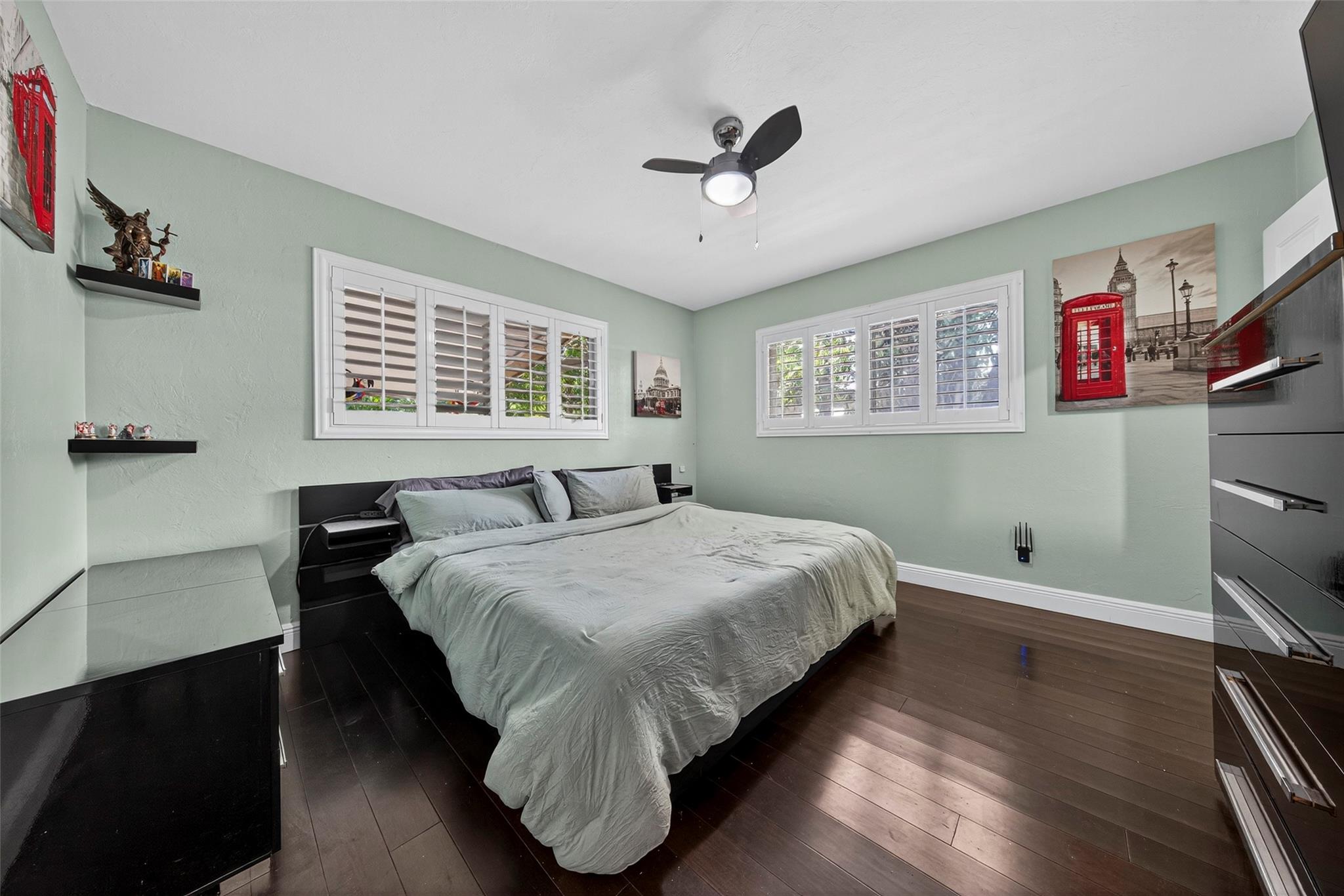 EDGEWATER ESTATES 1ST ADD - Residential