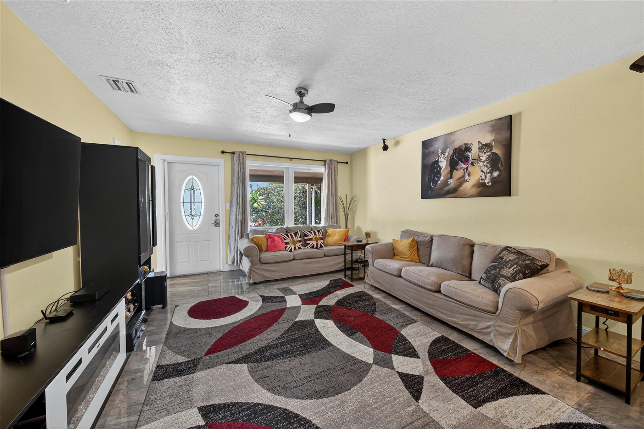 EDGEWATER ESTATES 1ST ADD - Residential
