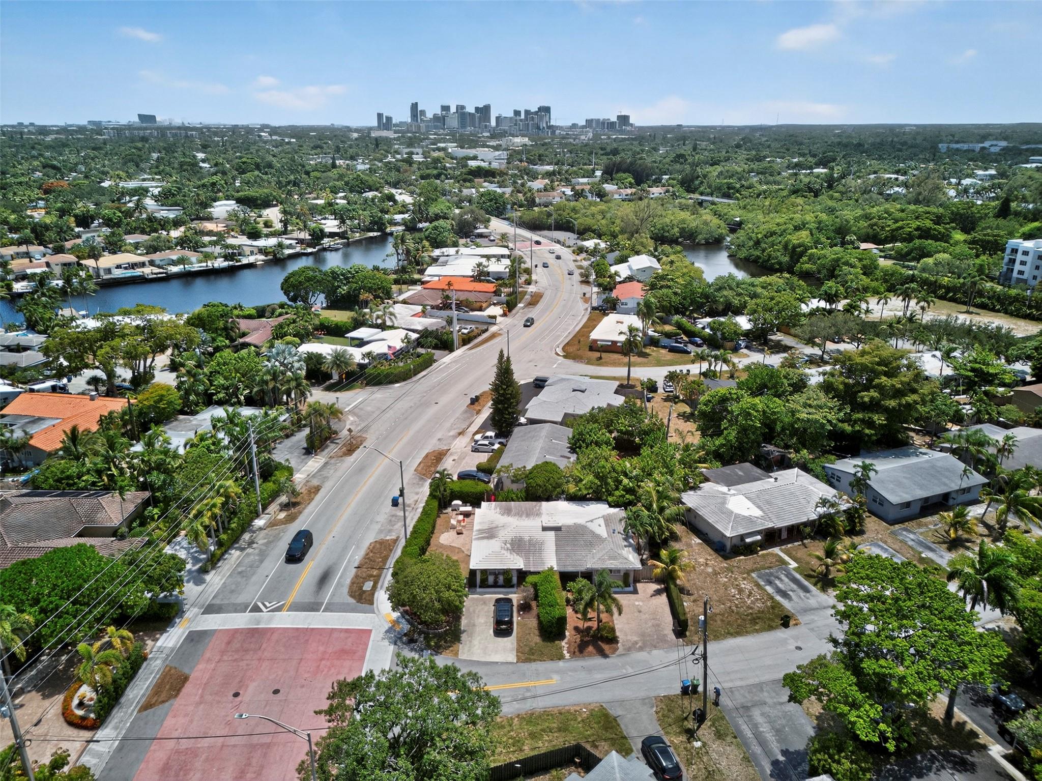 EDGEWATER ESTATES 1ST ADD - Residential
