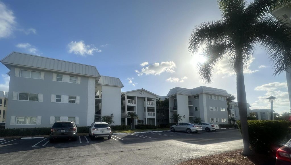 Photo of 11 Colonial Club Drive #301, Boynton Beach, FL 33435 (MLS # R11065897)