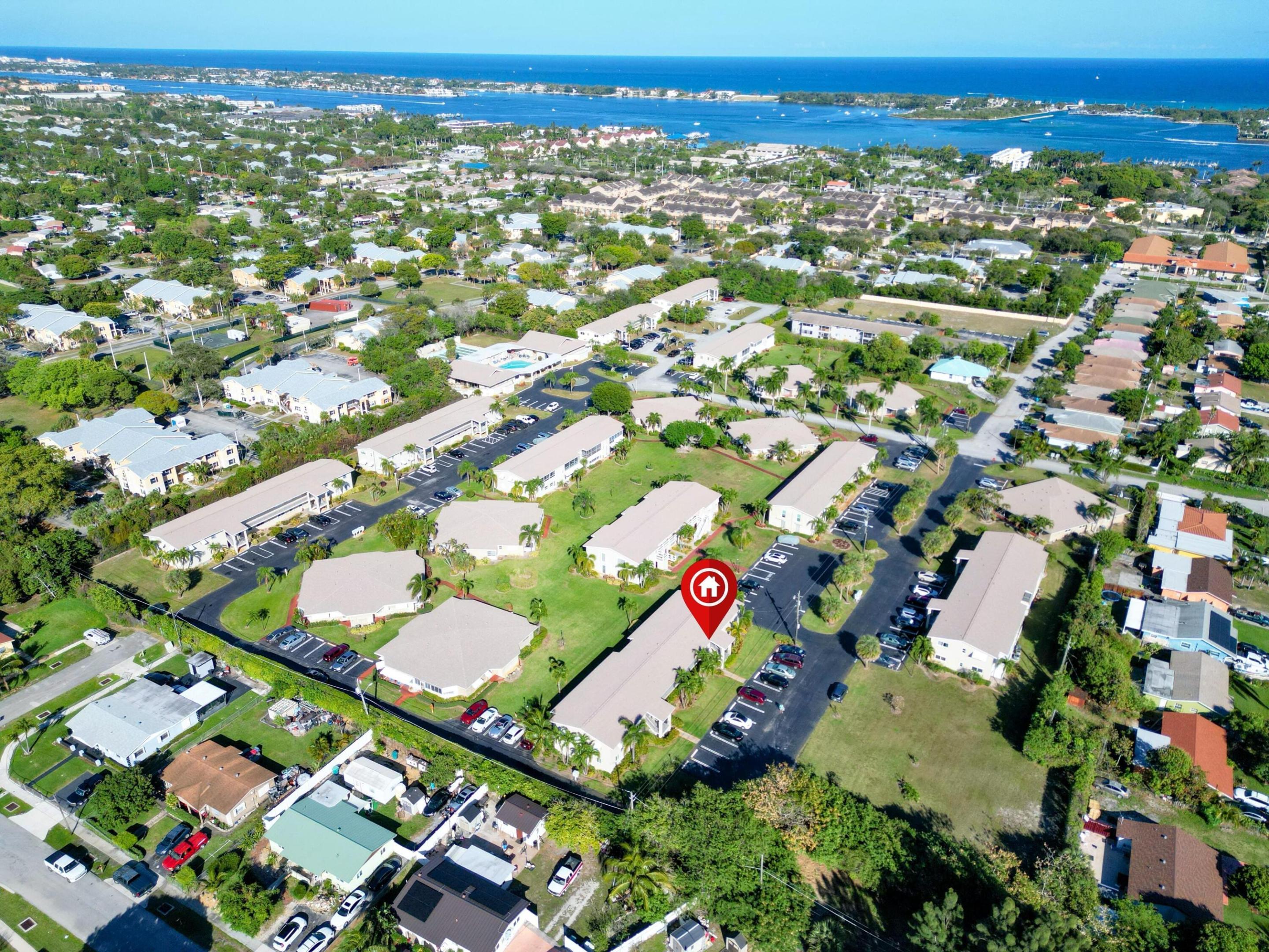 FOUR SEA SUNS CONDO - Residential