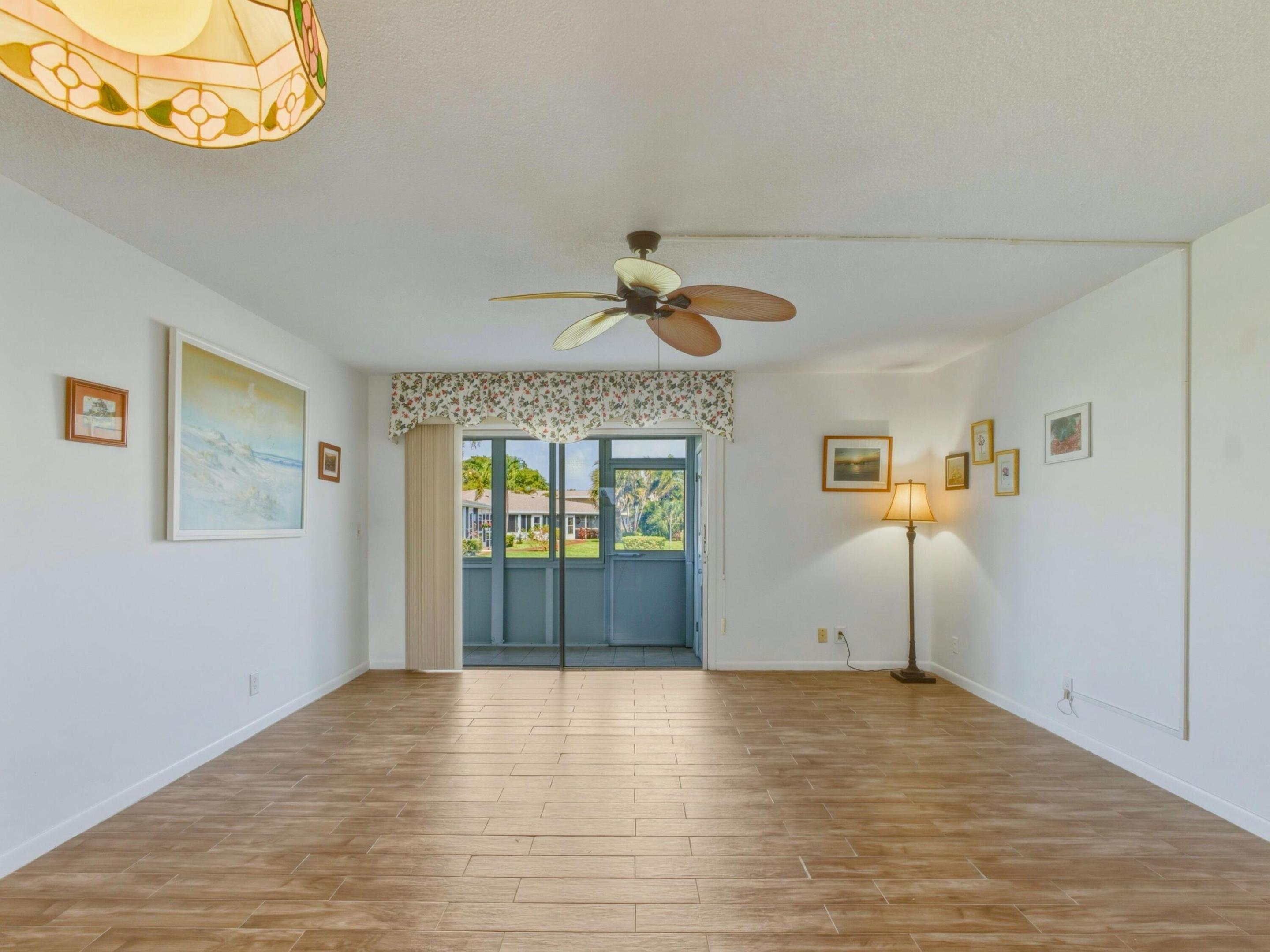 FOUR SEA SUNS CONDO - Residential
