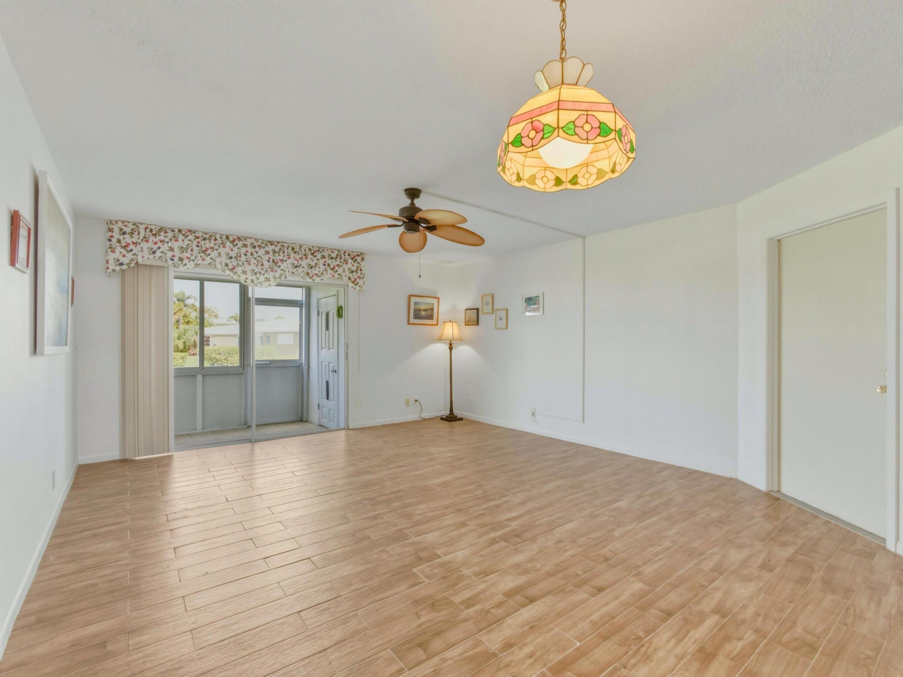 FOUR SEA SUNS CONDO - Residential