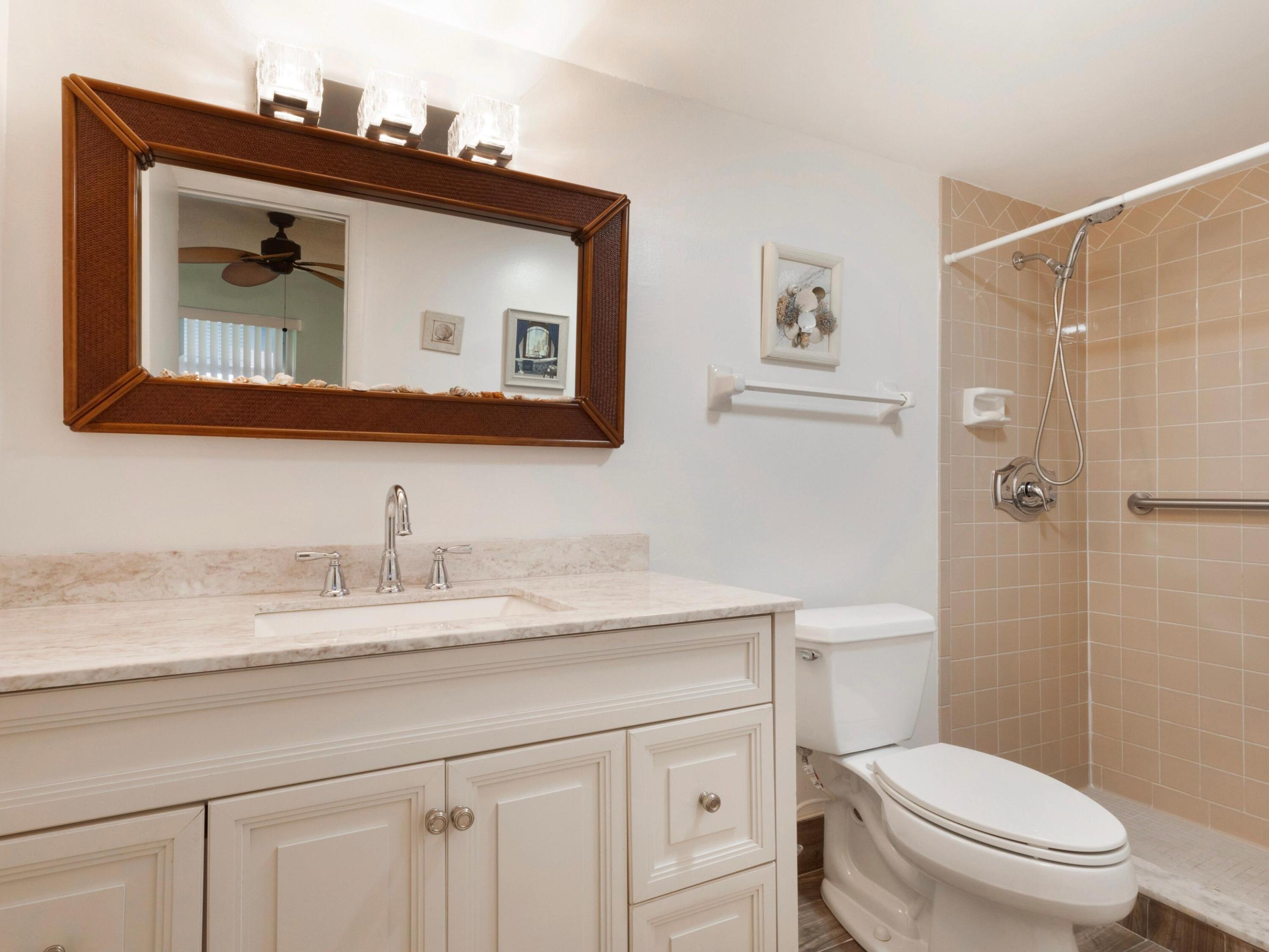 FOUR SEA SUNS CONDO - Residential