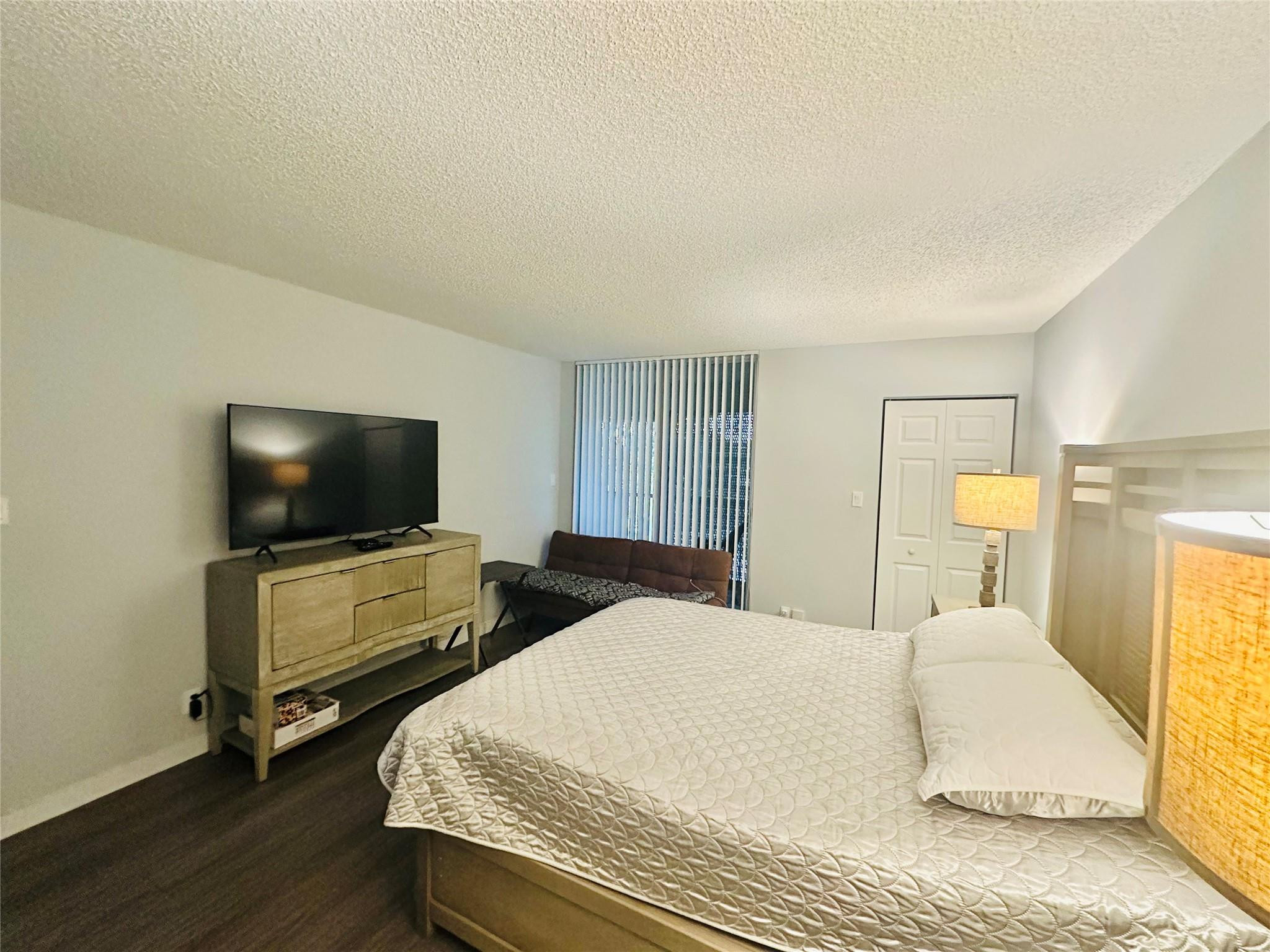 CYPRESS CHASE NORTH CONDO - Residential