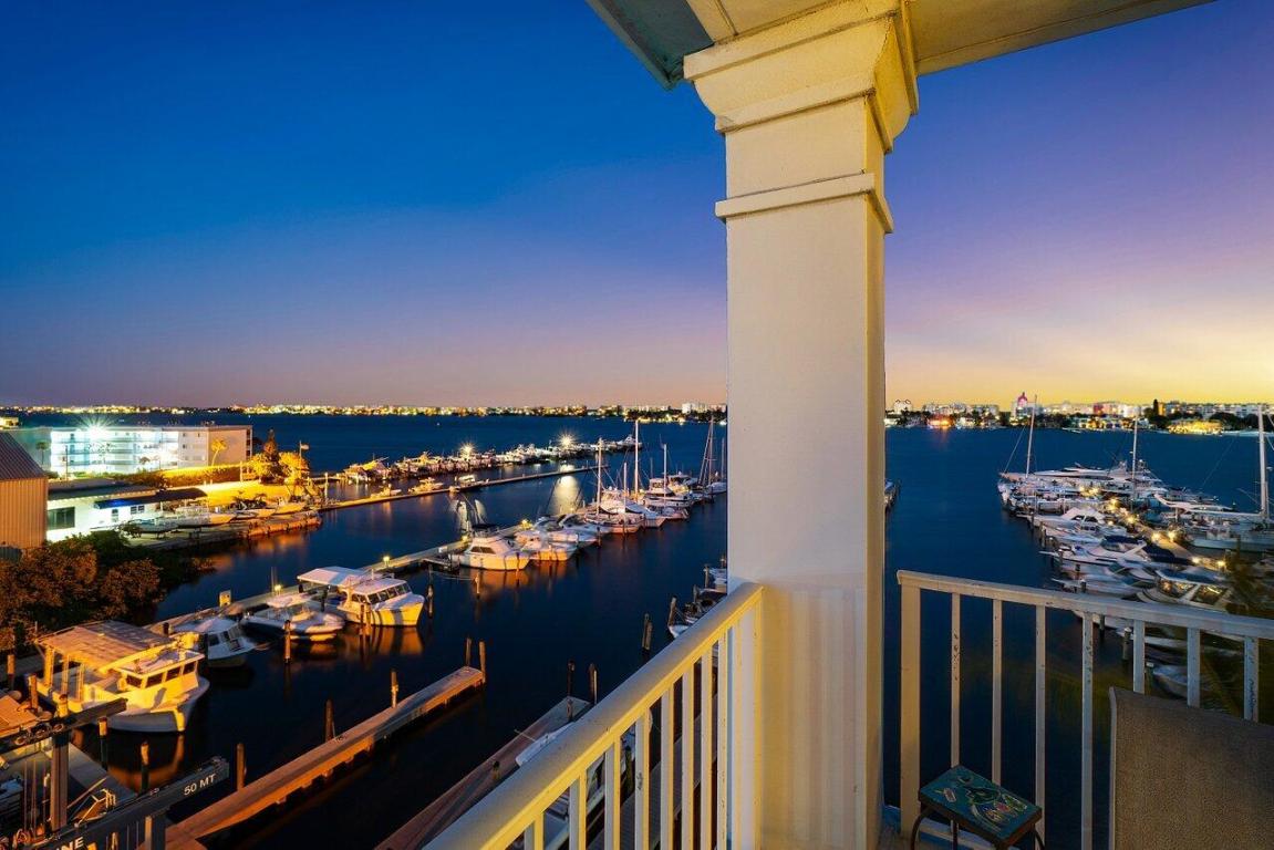 MOORINGS AT LANTANA CONDO 3 - Residential