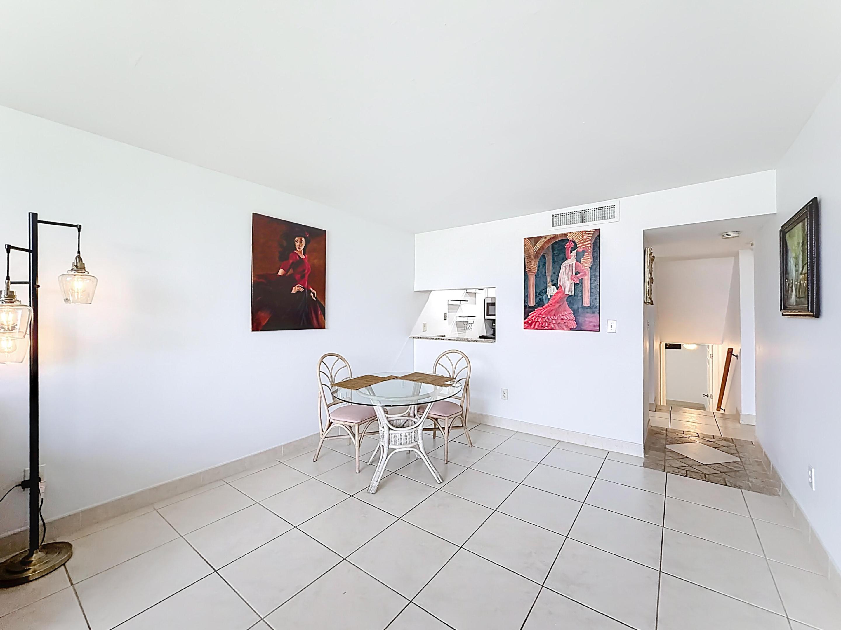 LAVERS DELRAY RACQUET CLUB CONDO - Residential