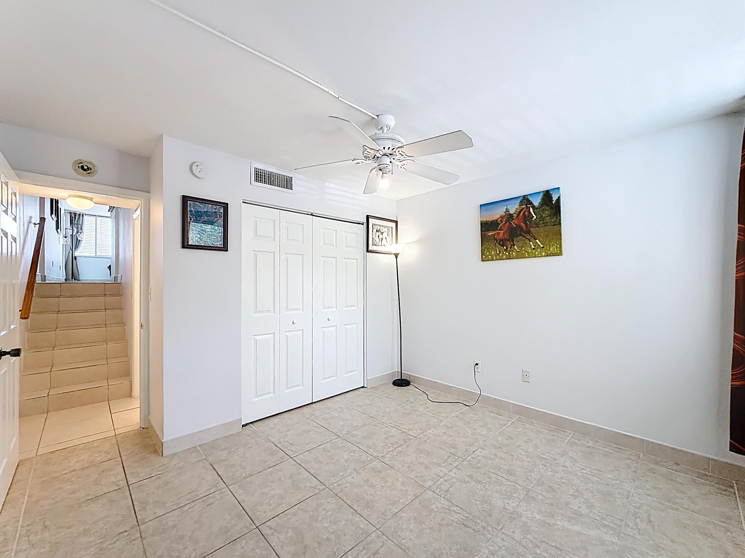 LAVERS DELRAY RACQUET CLUB CONDO - Residential