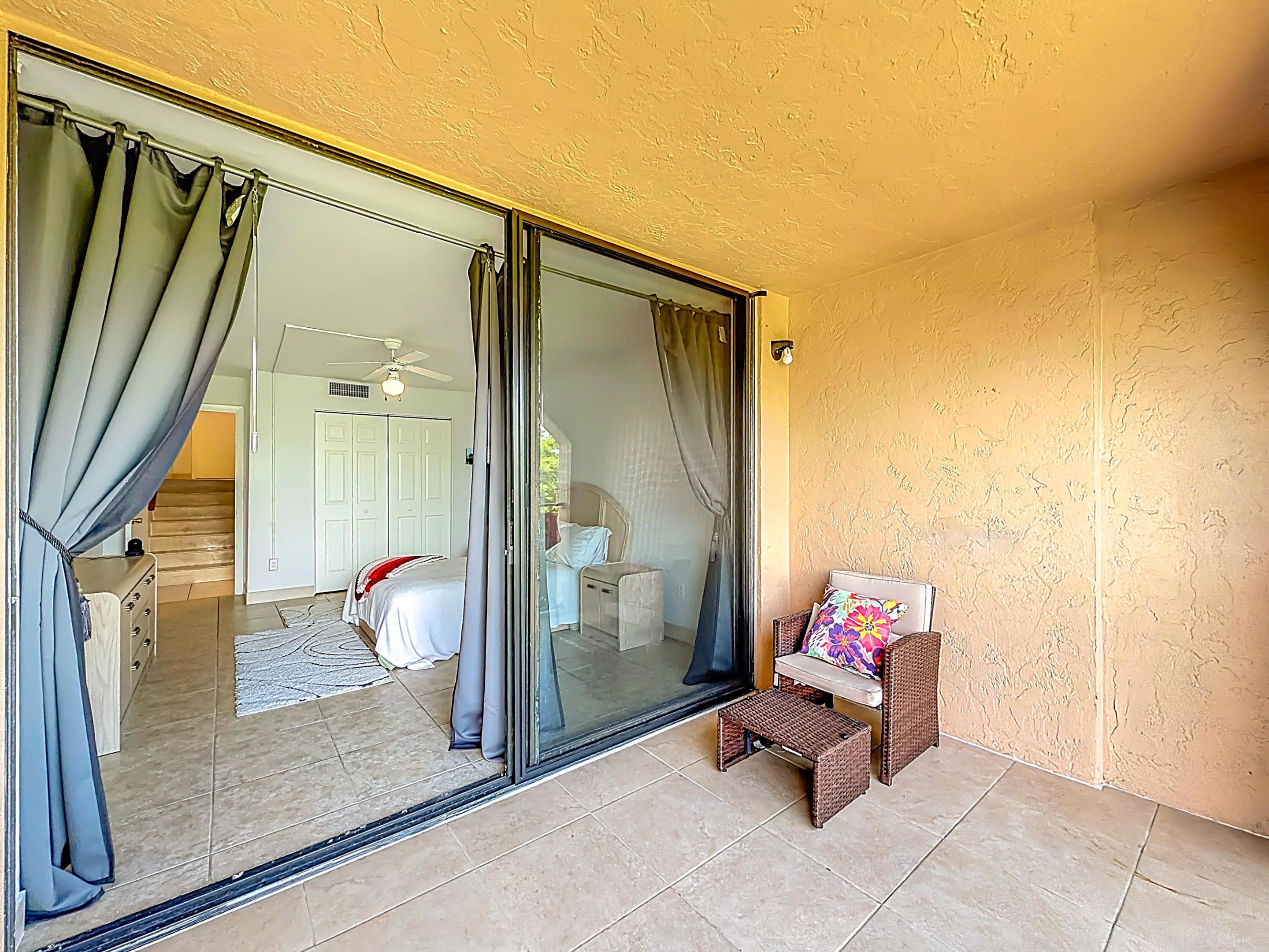 LAVERS DELRAY RACQUET CLUB CONDO - Residential