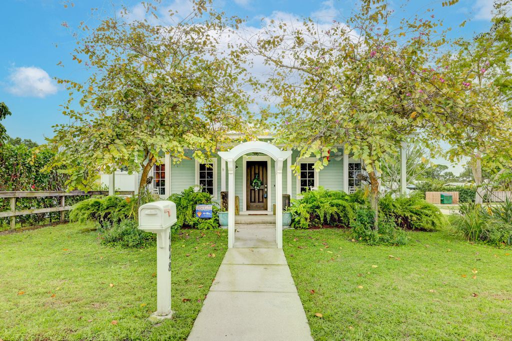 Photo of 4648 SE Binnacle Way, Stuart, FL 34997 (MLS # R10784511)