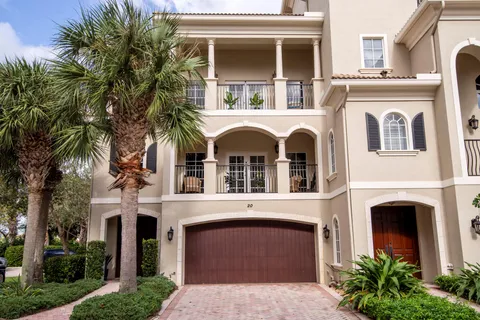 127 Tierra Lane Unit 20, Jupiter, FL 33477 - MLS#: R11039409