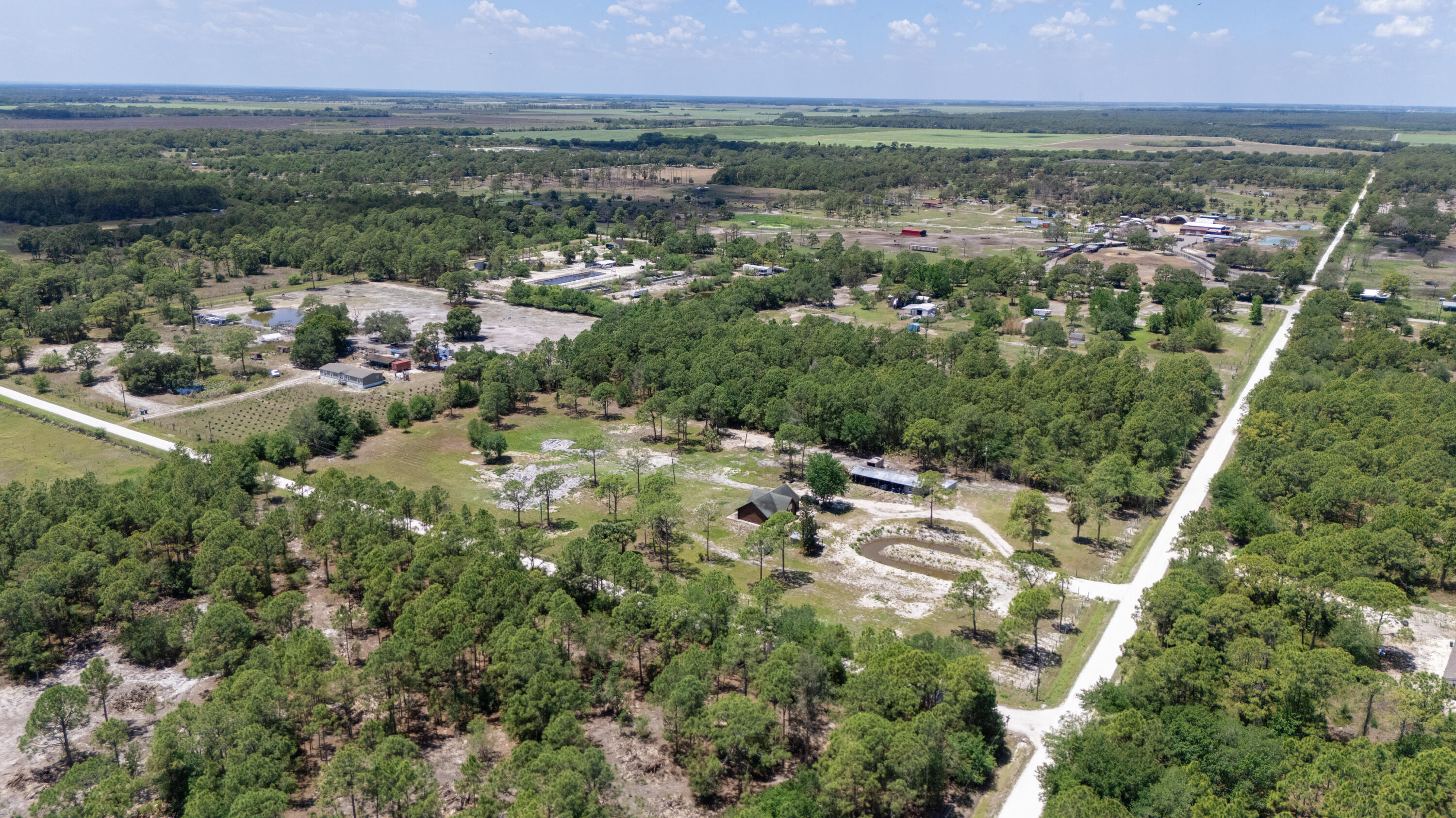 LADECA ACRES S/D UNREC SEC 32 - Residential
