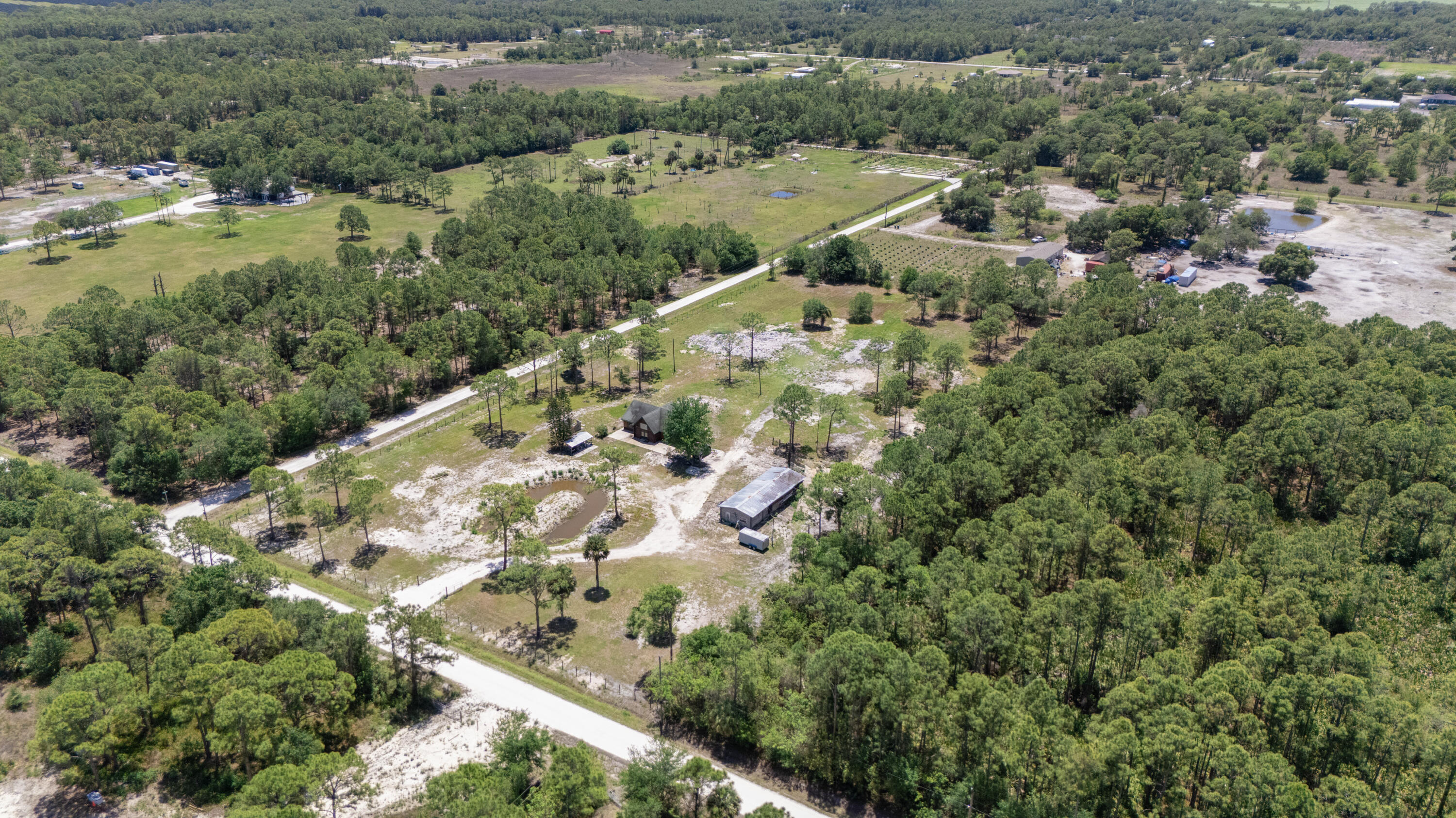 LADECA ACRES S/D UNREC SEC 32 - Residential