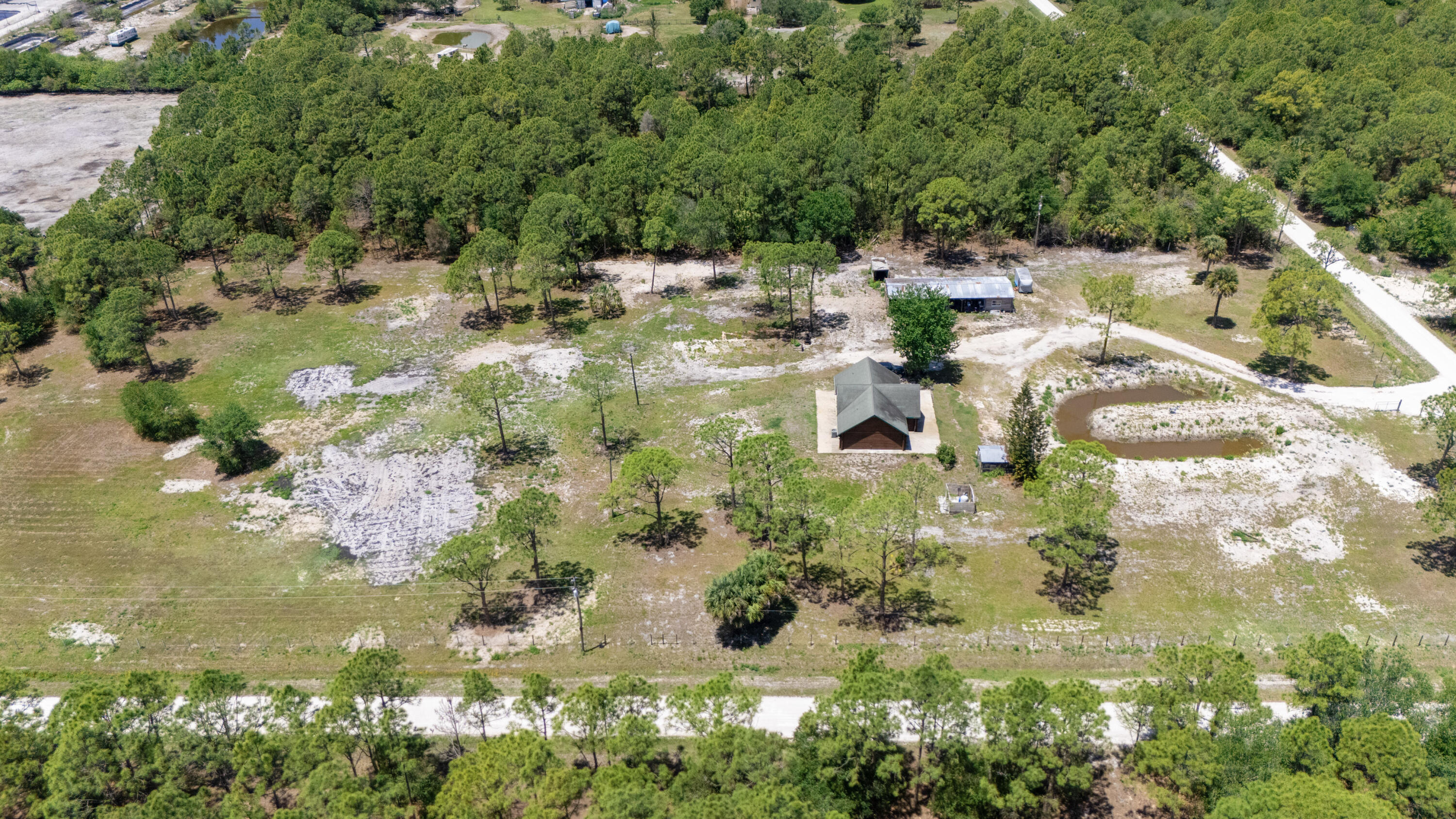 LADECA ACRES S/D UNREC SEC 32 - Residential