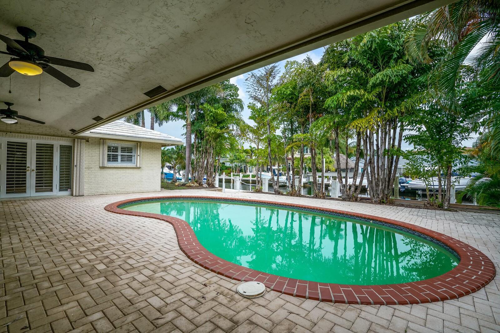 VENETIAN ISLES 1ST SEC - Residential Lease