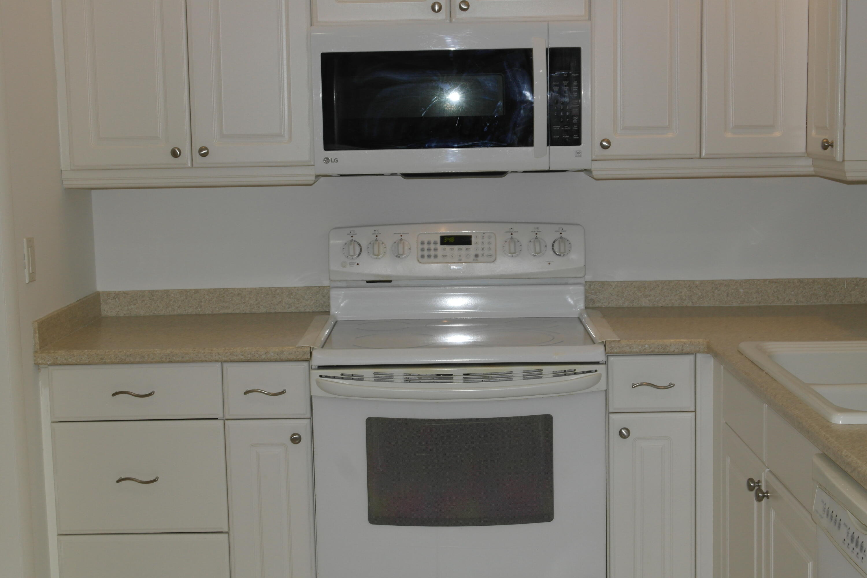 WESTWOOD COMMUNITY 7 - Residential