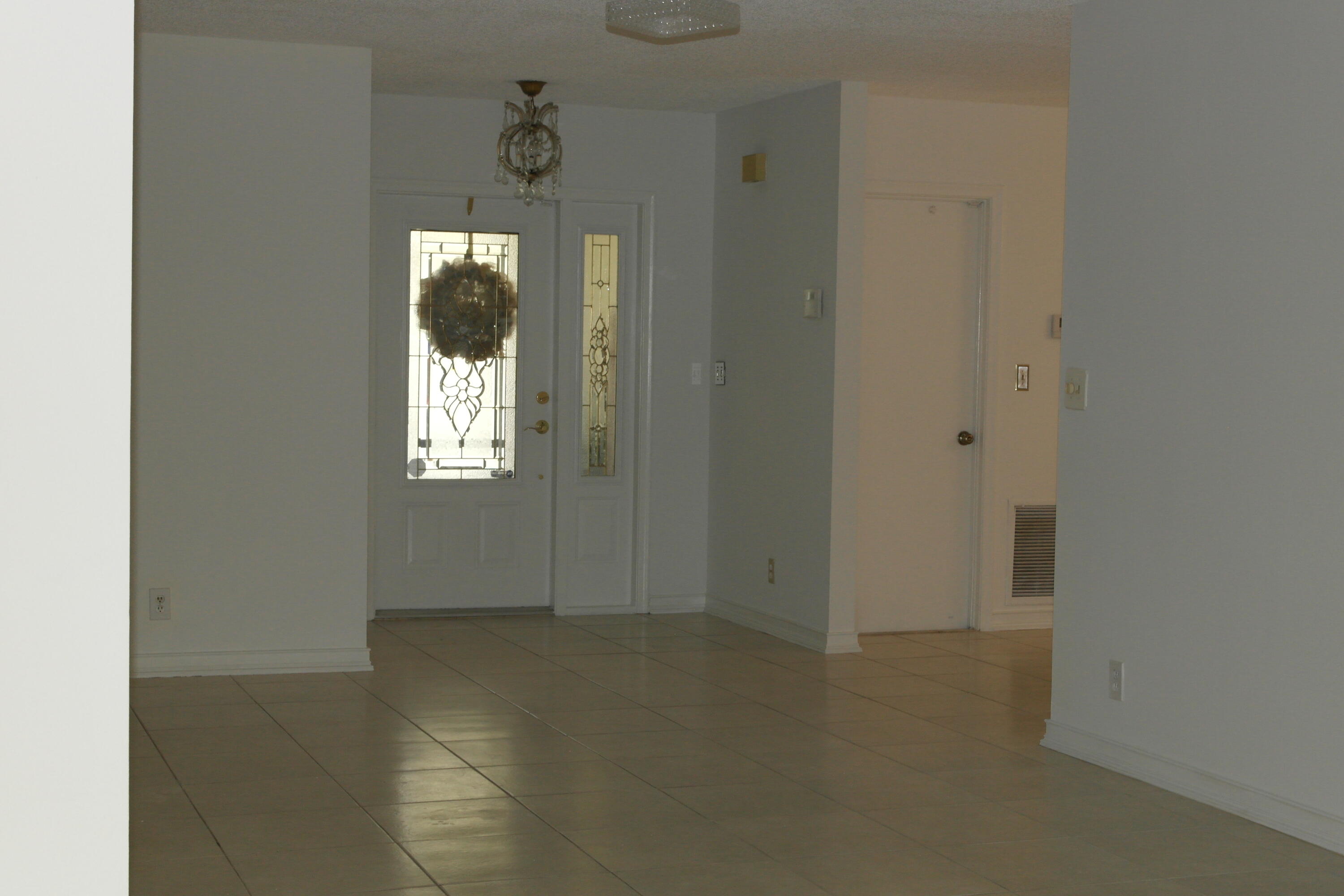 10125 NW 71st Street