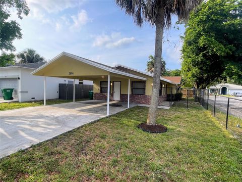 Single Family Residence in Fort Lauderdale FL 2894 9th Ct Ct.jpg