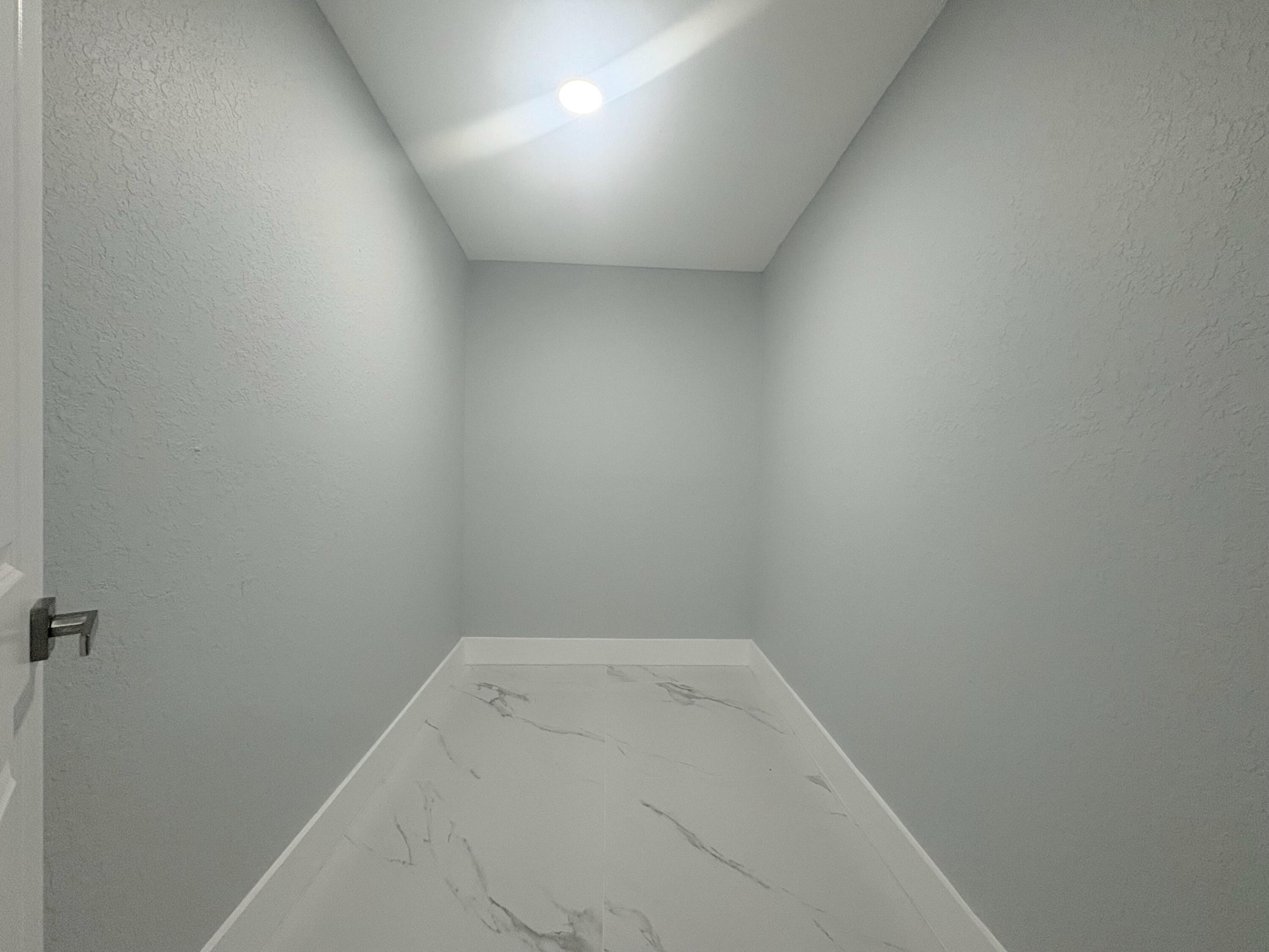 LAKE OSBORNE MANOR IN - Residential