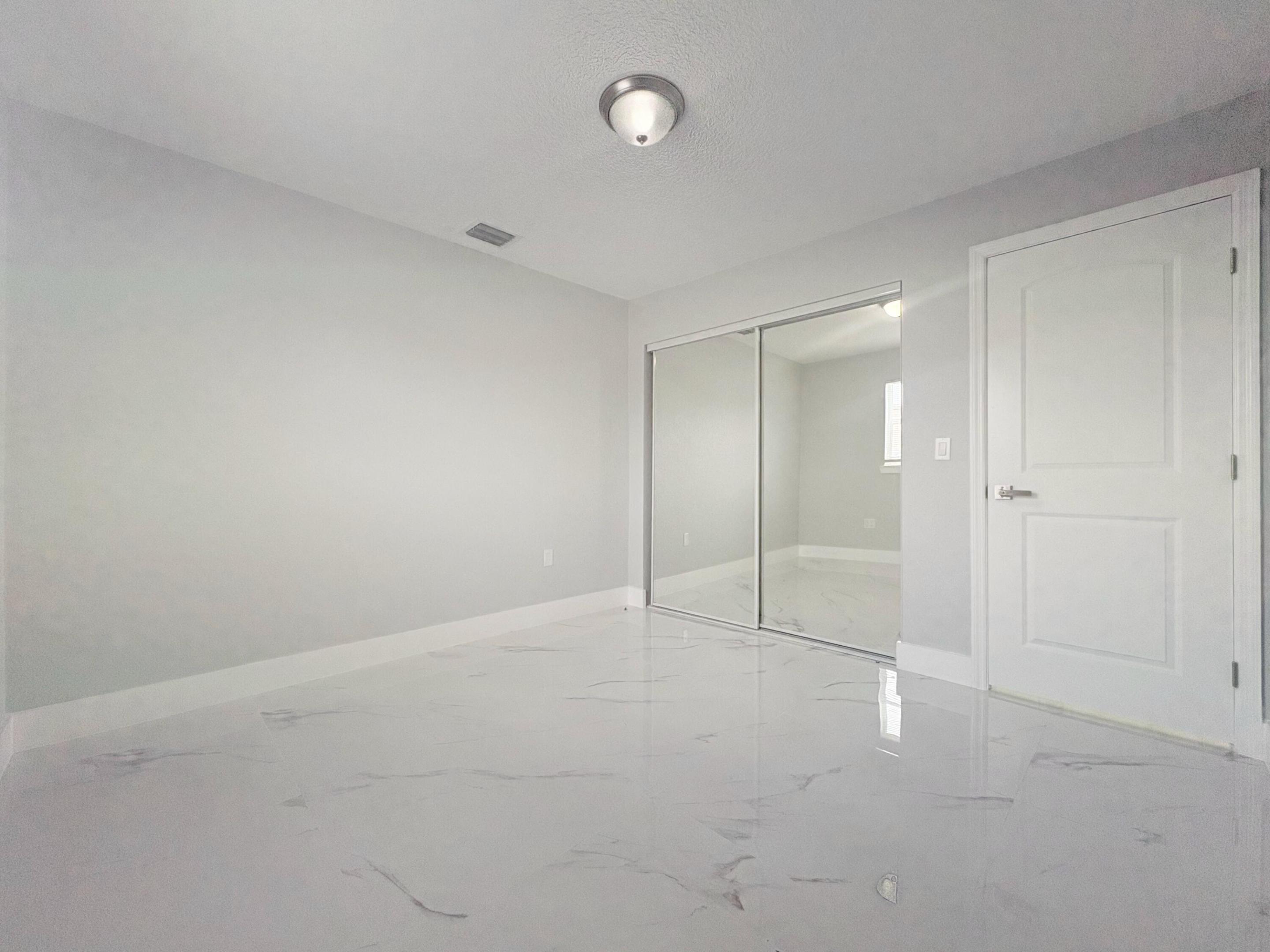 LAKE OSBORNE MANOR IN - Residential