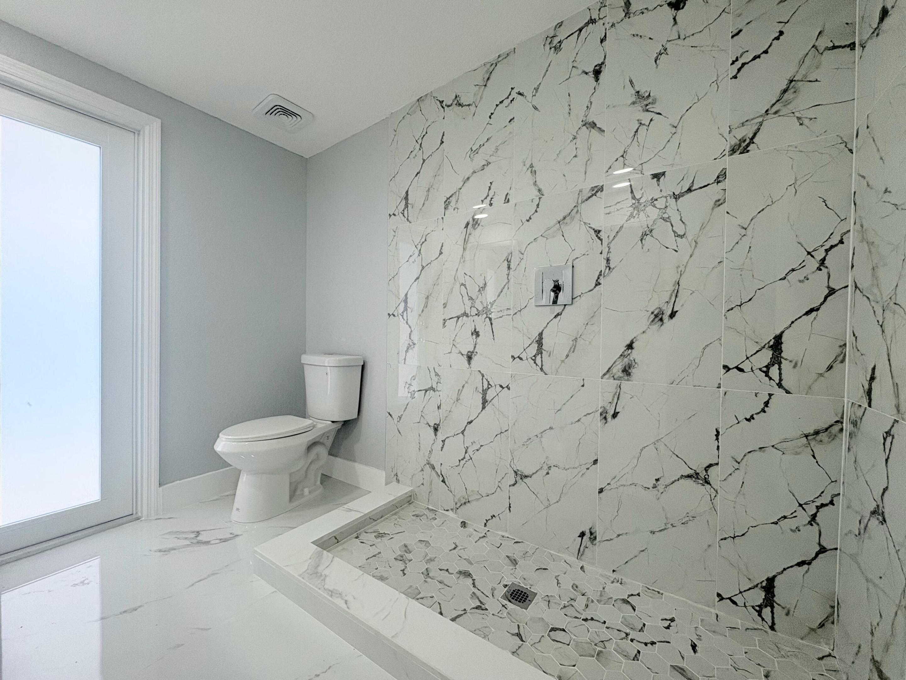 LAKE OSBORNE MANOR IN - Residential