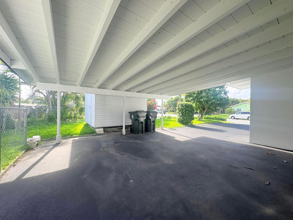 Photo of 1319 Crest Drive, Lake Worth Beach, FL 33461 (MLS # B26013585)